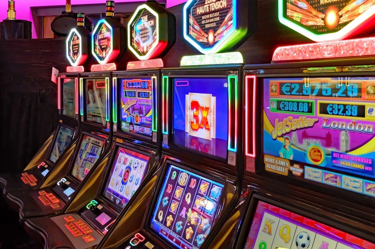 Antarmuka aplikasi cumi88 yang intuitif dengan akses cepat ke slot gacor dan live casino